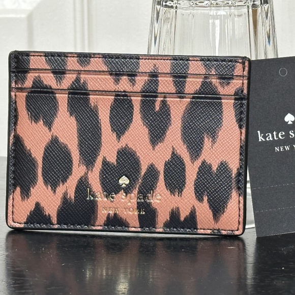 KATE SPADE SCHUYLER SLIM CARDHOLDER:NWT LEOPARD - Picture 1 of 7